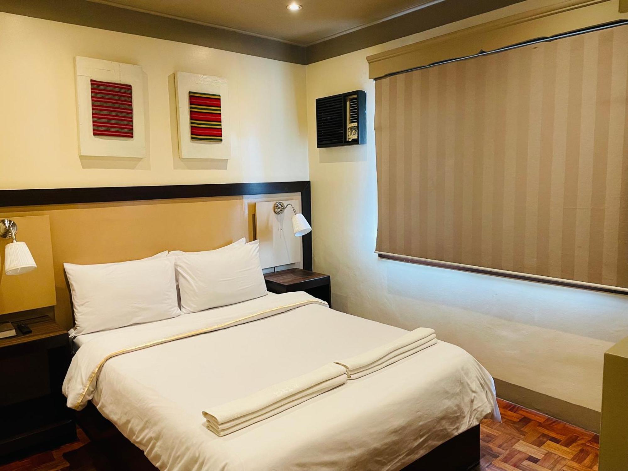 Baguio Holiday Villas Багио Экстерьер фото
